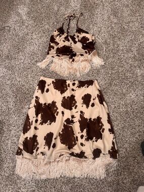 Le Lis Brown & Cream Cow-Print Crop Top